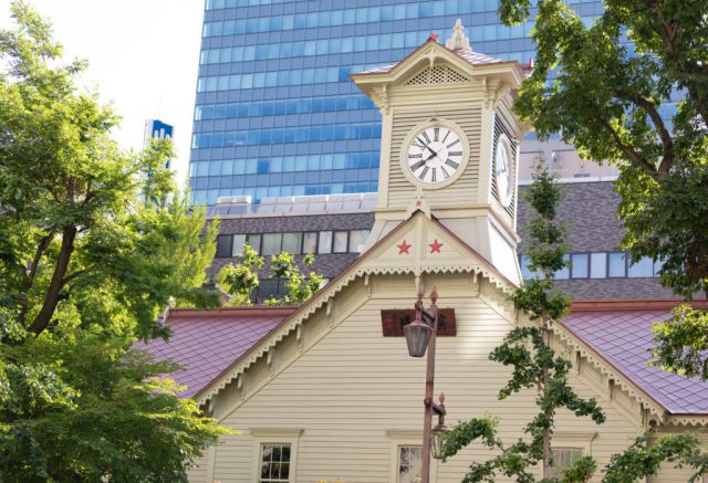 札幌市時計台 がっかり名所 がっかりではない理由 旅行の準備や計画に 観光パンフレットお取り寄せサービス みんたび