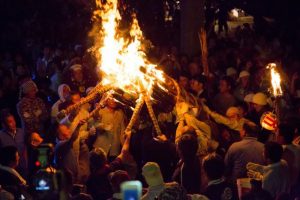 福山市 鞆の浦お手火神事